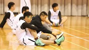 德州扑克新手怕没牌（德州扑克新手最怕起手牌太差）